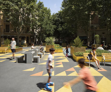 Plaza Superilla de Sant Antoni / Leku Studio