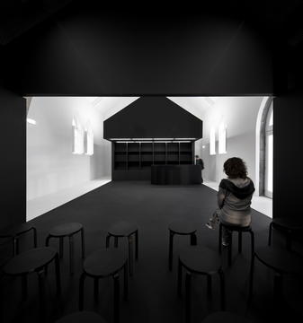 Gallery of Românico Paredes Interpretation Center / Spaceworkers  - 12