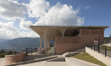 Praça do Mercado Gramalote / Niro Arquitectura + OAU | Oficina de Arquitectura & Urbanismo