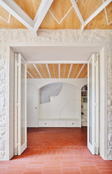 Gallery of Renovation of a Village House / unparelld’arquitectes  - 12