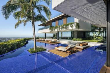 Gallery of Hillside  House  / SAOTA  - 1