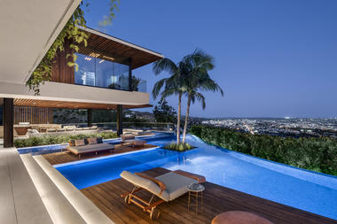 Gallery of Hillside  House  / SAOTA  - 19