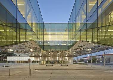 Biblioteca y centro de estudiantes Ashtonbee, Centennial College / MJMA