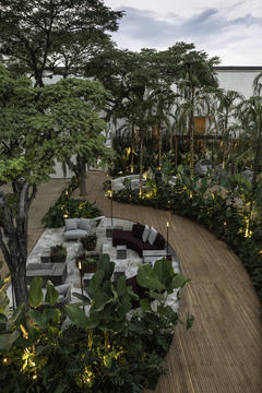 Galeria de O paisagismo na arquitetura contemporânea brasileira em 15 projetos  - 5