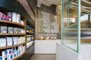 Gallery of Melk Café / La Firme + Alexandre Baldwin   - 10