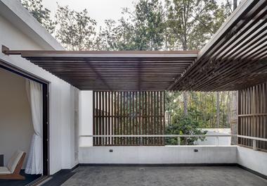 Gallery of Farm House / Shuonya Nava Designs  - 14