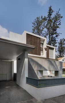 Gallery of Farm House / Shuonya Nava Designs  - 10