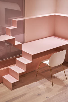 Gallery of Multifunctional Stairs: 9 Options to Take Advantage of Vertical Circulation Space  - 6