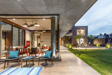 Gallery of Verandah House / VPA Architects  - 7