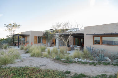 Casa nido de halcón / FabrikG
