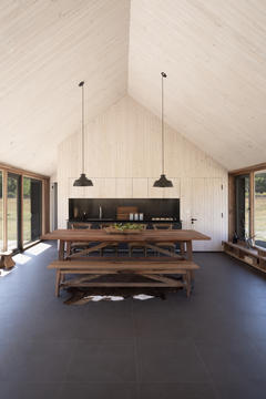 Galería de Refugio en Malalcahuello / Iragüen Viñuela Arquitectos  - 6