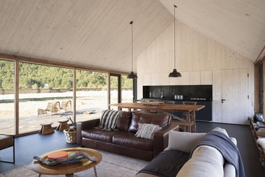 Galería de Refugio en Malalcahuello / Iragüen Viñuela Arquitectos  - 8