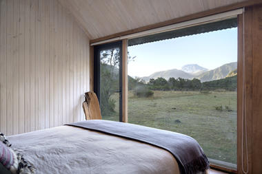 Galería de Refugio en Malalcahuello / Iragüen Viñuela Arquitectos  - 9