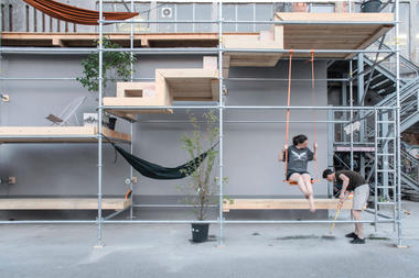 Gallery of Public Spaces with Scaffolding: an Alternative in Emergency Situations  - 3