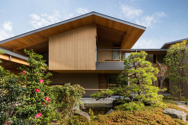Residência em Amagasaki / uemachi laboratory