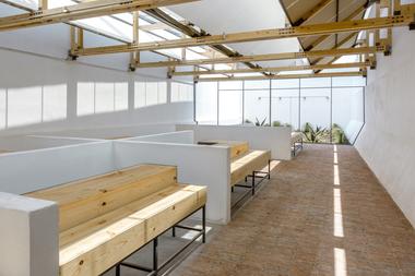 Galeria de Mercado de Artesanato Tlaxco / Vrtical  - 12