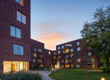 Gallery of Hulme Living Leaf Street Housing / Mecanoo  - 8