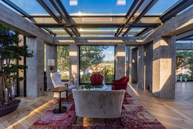 Gallery of BM Kabana House / 4M Group  - 1