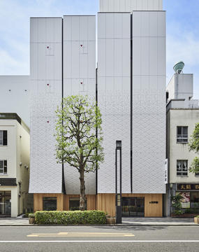 Gallery of Ryogoku Yuya Edoyu Spa / Kubo Tsushima Architects  - 5
