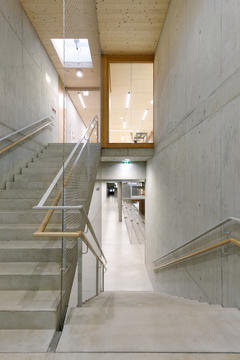 Gallery of School  Complex Gloggnitz / Dietmar Feichtinger Architectes  - 25