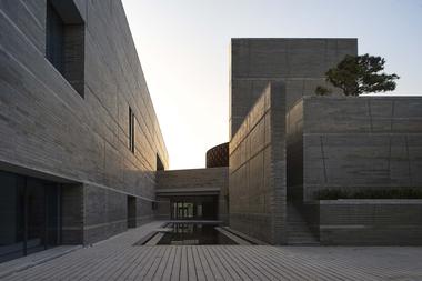 Gallery of Chengde Museum / Zhoukai, HHDesign  - 1