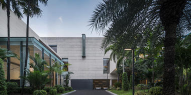 Sugar House / Architects49 House Design Limited