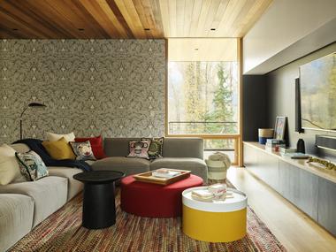 Gallery of Riverbend Residence / CLB Architects  - 45