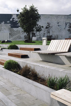 Galería de Victoria Street hacia el río / Edwards White Architects  - 5