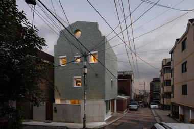 Malefemale House / aoa architects