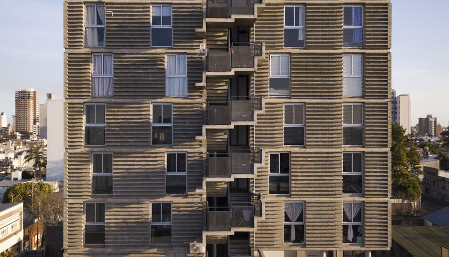 Mass housing. by Princy Shah ArchDaily
