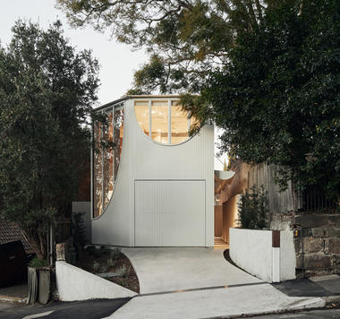 Glebe House  / Chenchow Little