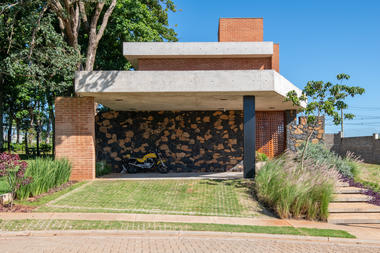 Forest House / lb+mr