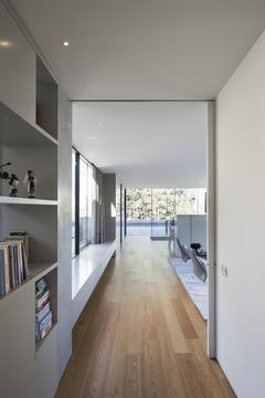 Gallery of House in Espinho / AZO. Sequeira Arquitectos Associados  - 16