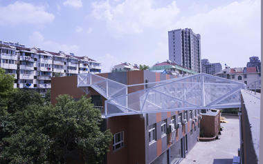 X Bridge / Atelier Groundwork Architecture