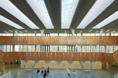 Gallery of Natural Light Enhances Progressive Learning at Hessenwald School  - 1