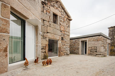 Casas de piedra en Portugal: 16 ejemplos de estética, funcionalidad y conservación
