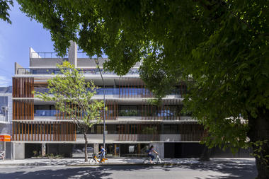 AER La Pampa Building / Cubero Rubio