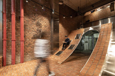 Whatever Art Space / Whatever Design Office