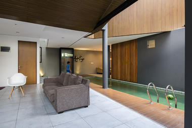 Skewed House / Atelier Riri