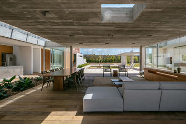 Galeria de Casa NH / Atelier Daniel Corsi + Dani Hirano  - 24