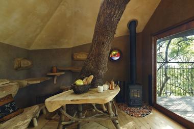 Birds's Nest Atami / Hiroshi Nakamura & NAP