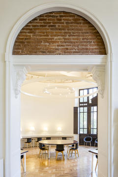Biblioteca Museo Nacional de Bellas Artes / Oficina Bravo