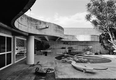 Clássicos da Arquitetura: Residência Tomie Ohtake / Ruy Ohtake