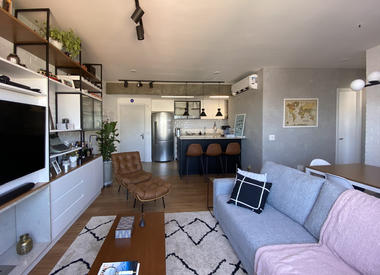 Apartamento Jaguar / Estúdio Dozi