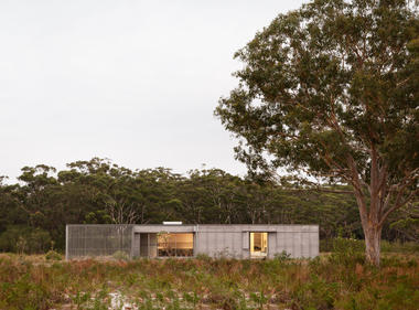 Casa patio en Mungo Brush / CHROFI