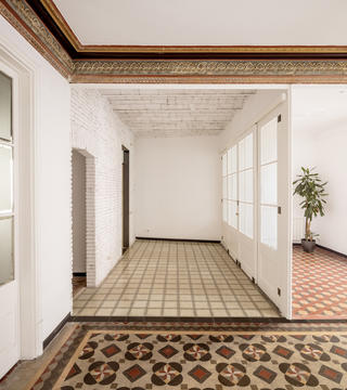 Galería de Apartamento 27+14 / Agora Arquitectura  - 27