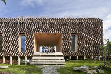 Cabaña Skigard / Mork-Ulnes Architects 