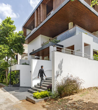 Gallery of House of Voids / BetweenSpaces  - 5