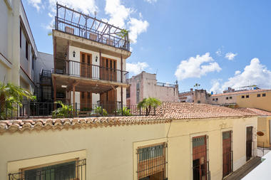 Residencia Santa Clara / Ad Urbis Arquitectos