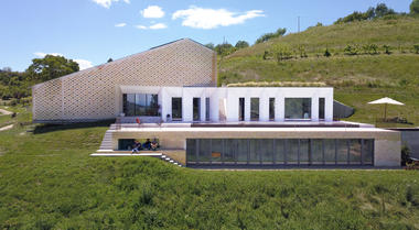 Gallery of Amilu Farmhouse / F:L Architetti  - 1